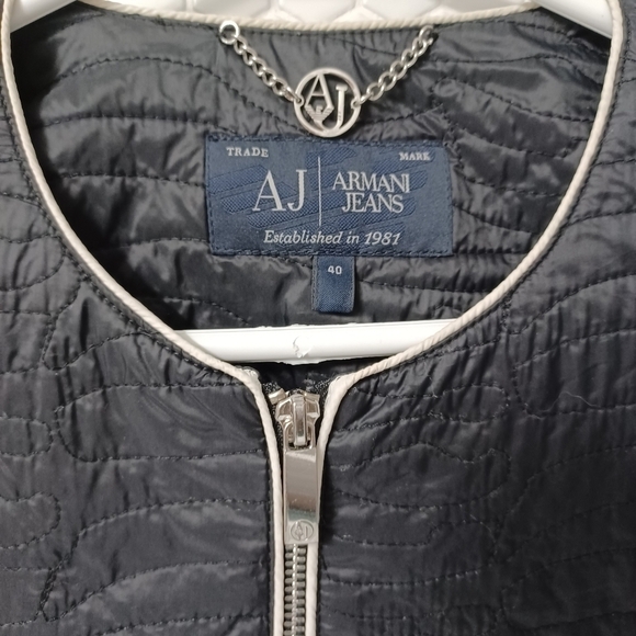 ARMANI Jeans light weight zip up jacket - Picture 12 of 16